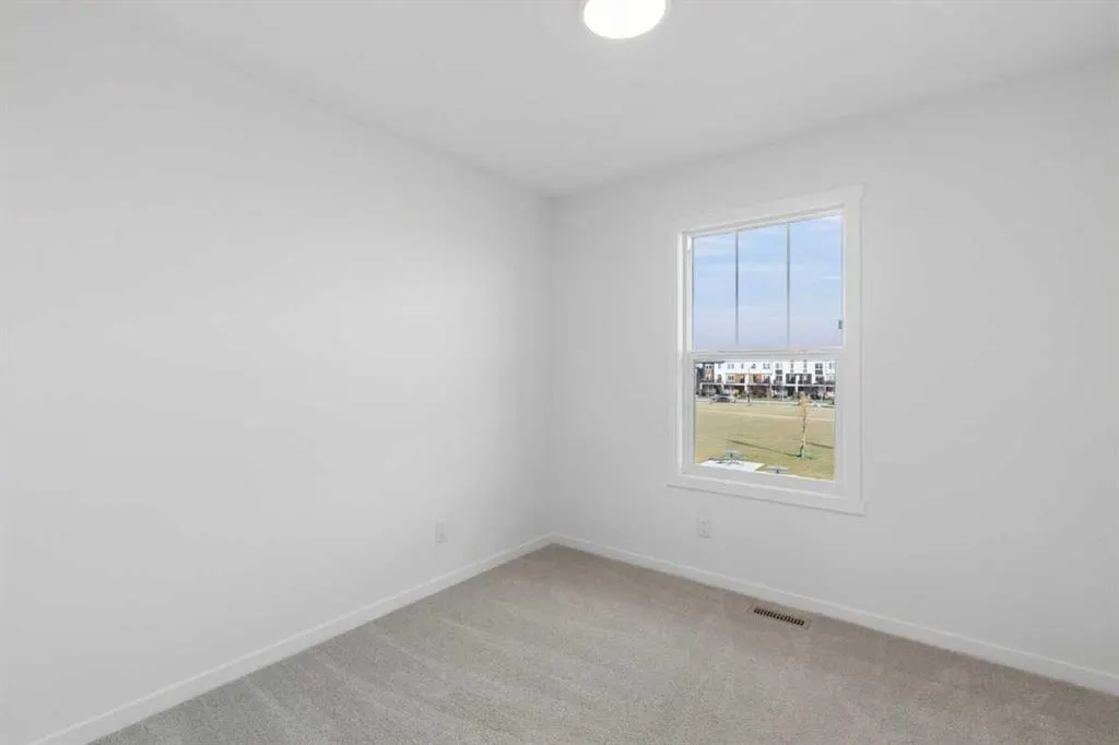 27 Creekstone Walk SW
