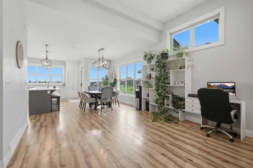 1 Meadow Close
