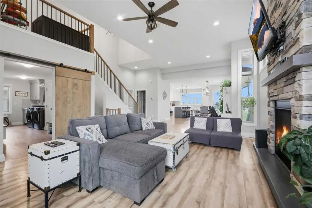 1 Meadow Close