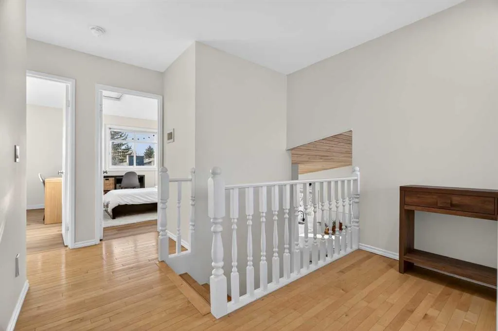303 Woodside Place