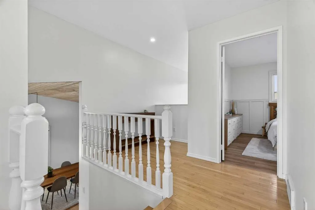 303 Woodside Place