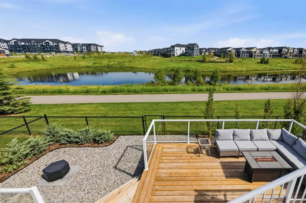 20 Highwood Drive