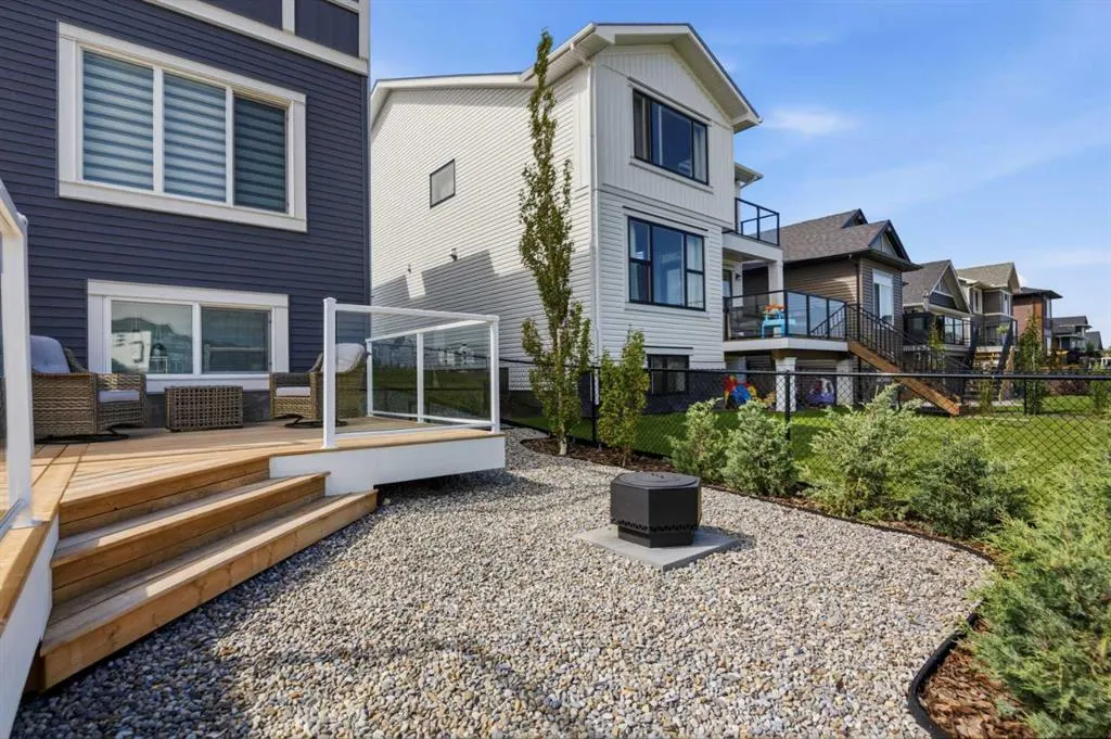 20 Highwood Drive