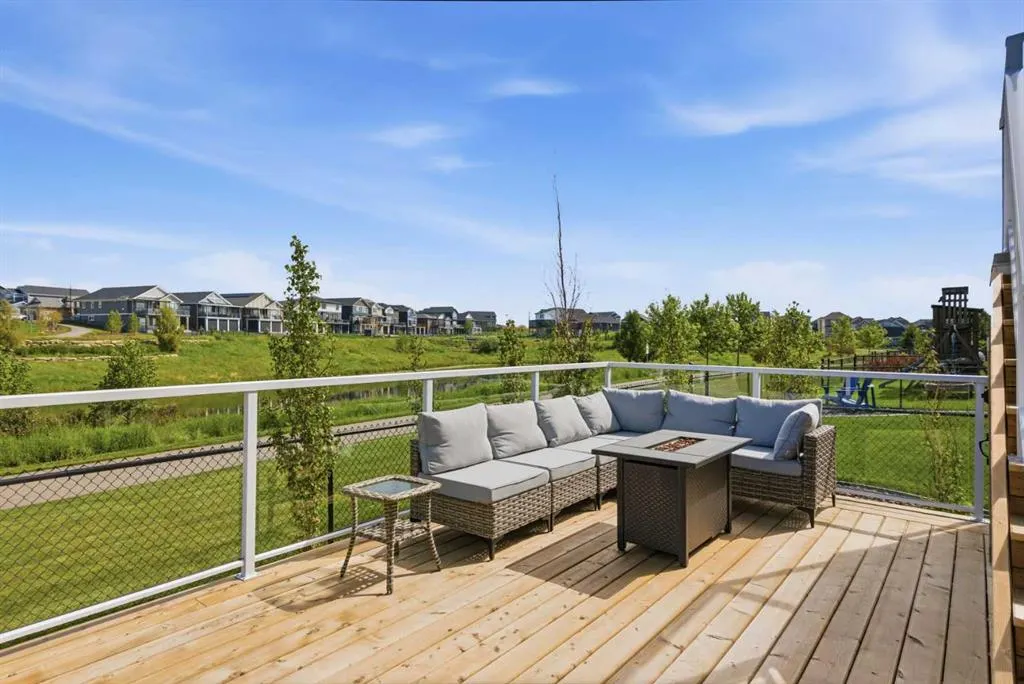 20 Highwood Drive