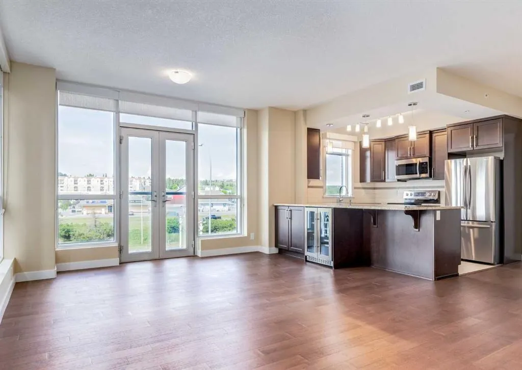 32 Varsity Estates Circle NW #408