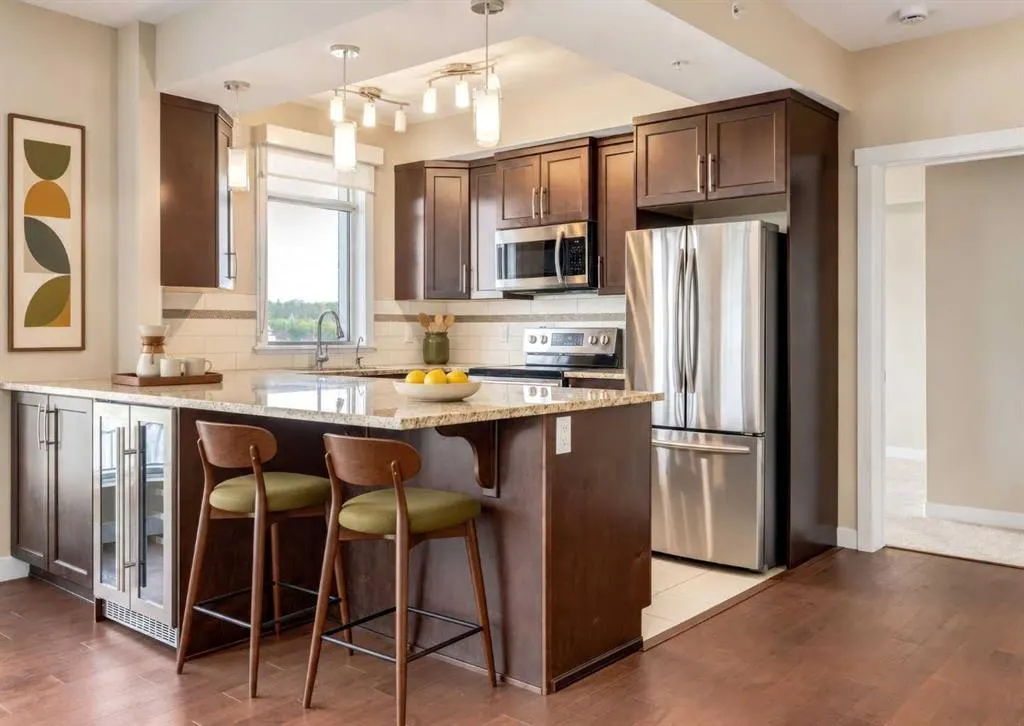 32 Varsity Estates Circle NW #408
