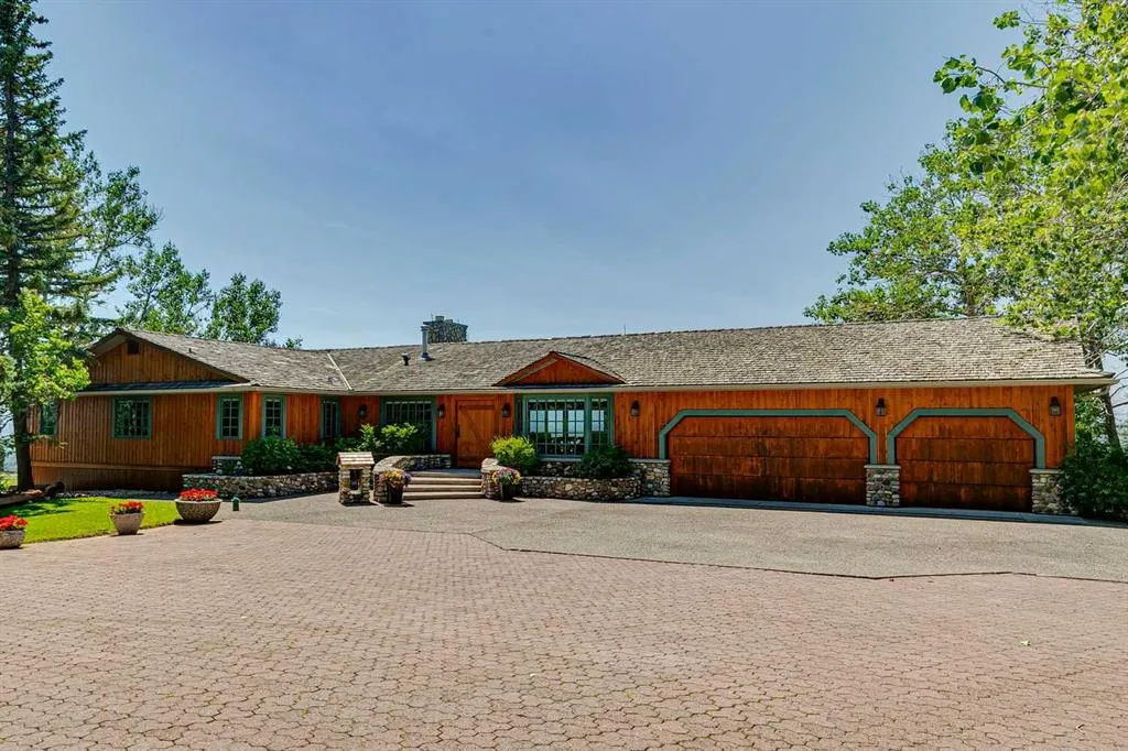 260097 Mountain Ridge Place