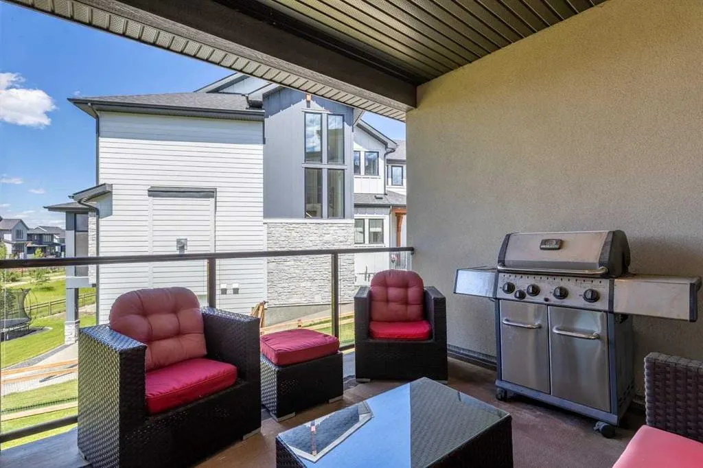 90 Juneberry Heights
