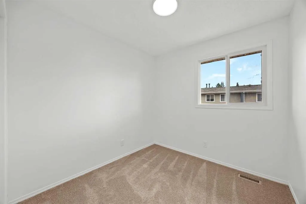 6223 31 Avenue NW #605