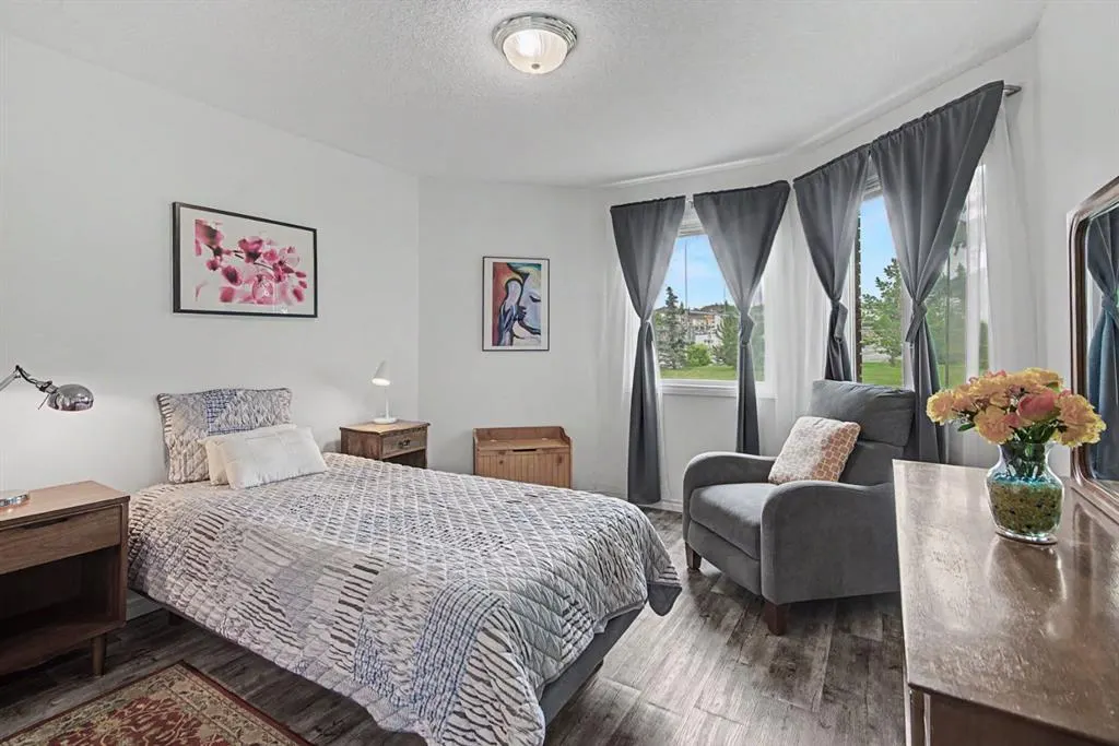 1818 Simcoe Boulevard SW #1114
