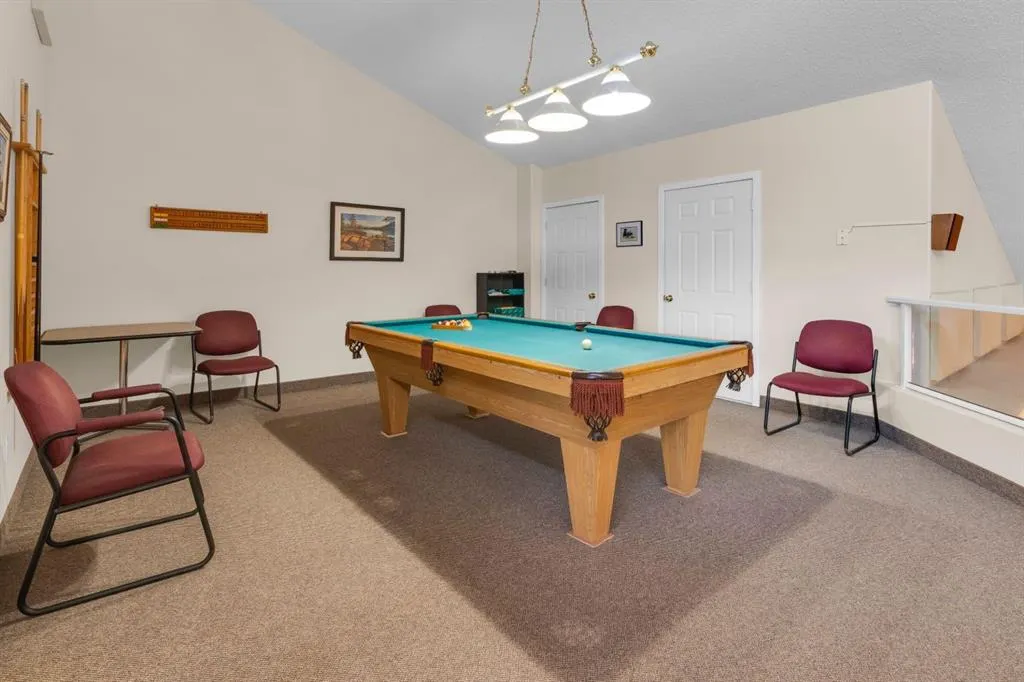 1818 Simcoe Boulevard SW #1114