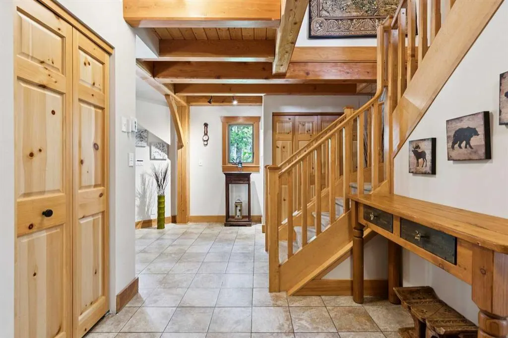 16 Highlands Place