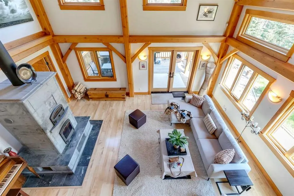 16 Highlands Place