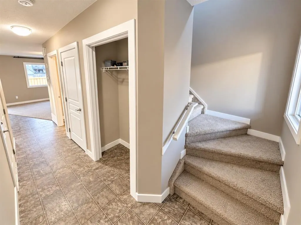 205 Silkstone Road W #7