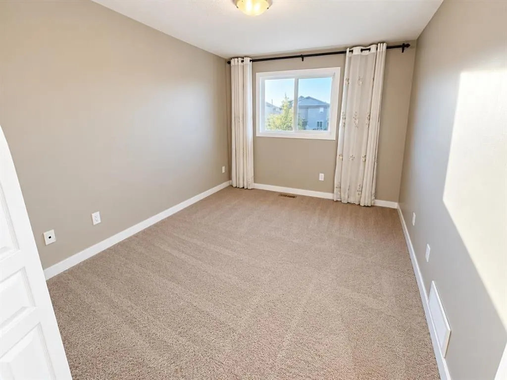 205 Silkstone Road W #7