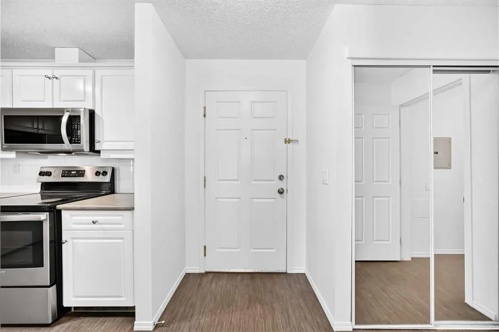260 Shawville Way SE #209