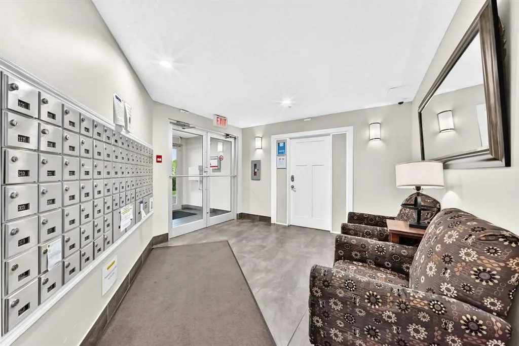 260 Shawville Way SE #209
