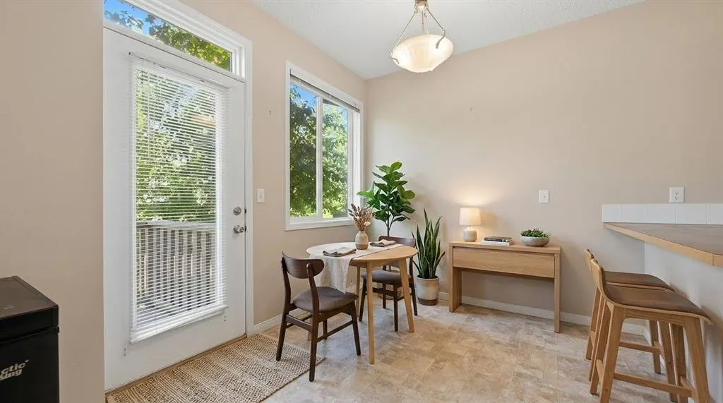 124 Everridge Gardens SW
