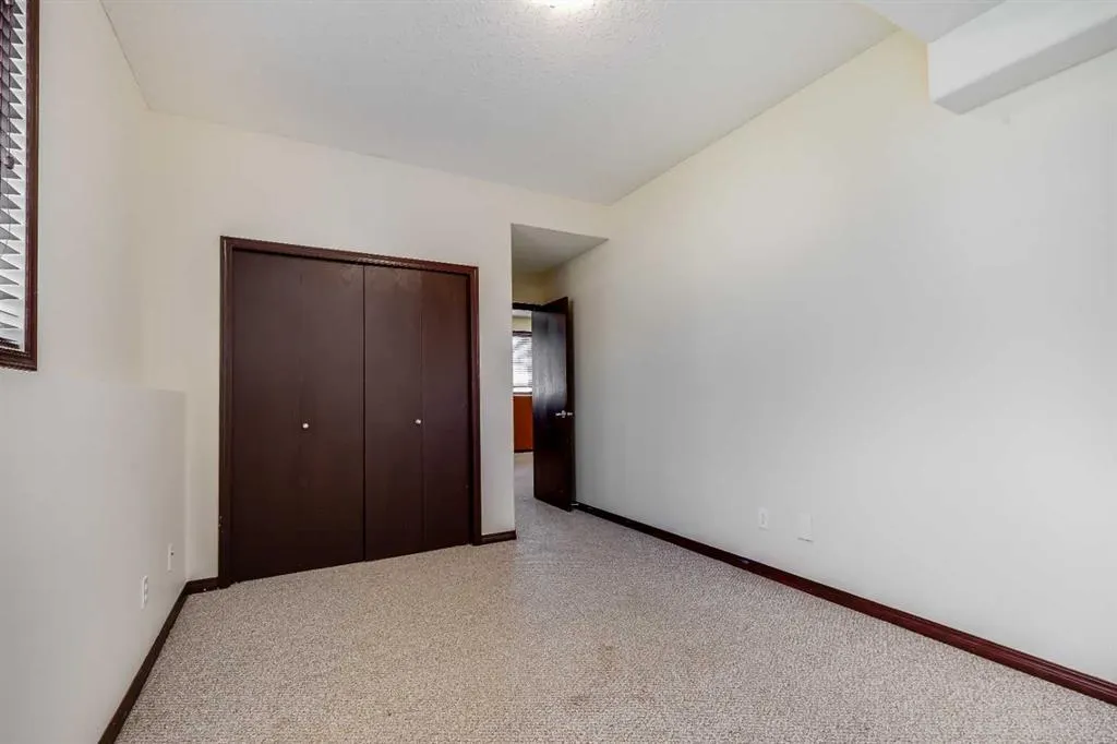 800 Carriage lane Place N #801