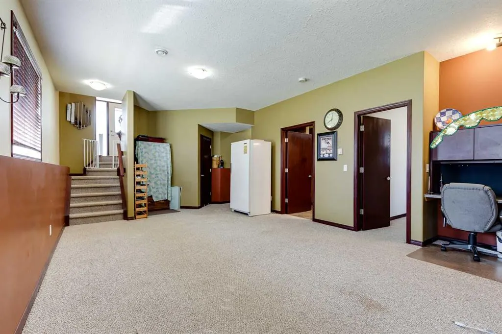 800 Carriage lane Place N #801