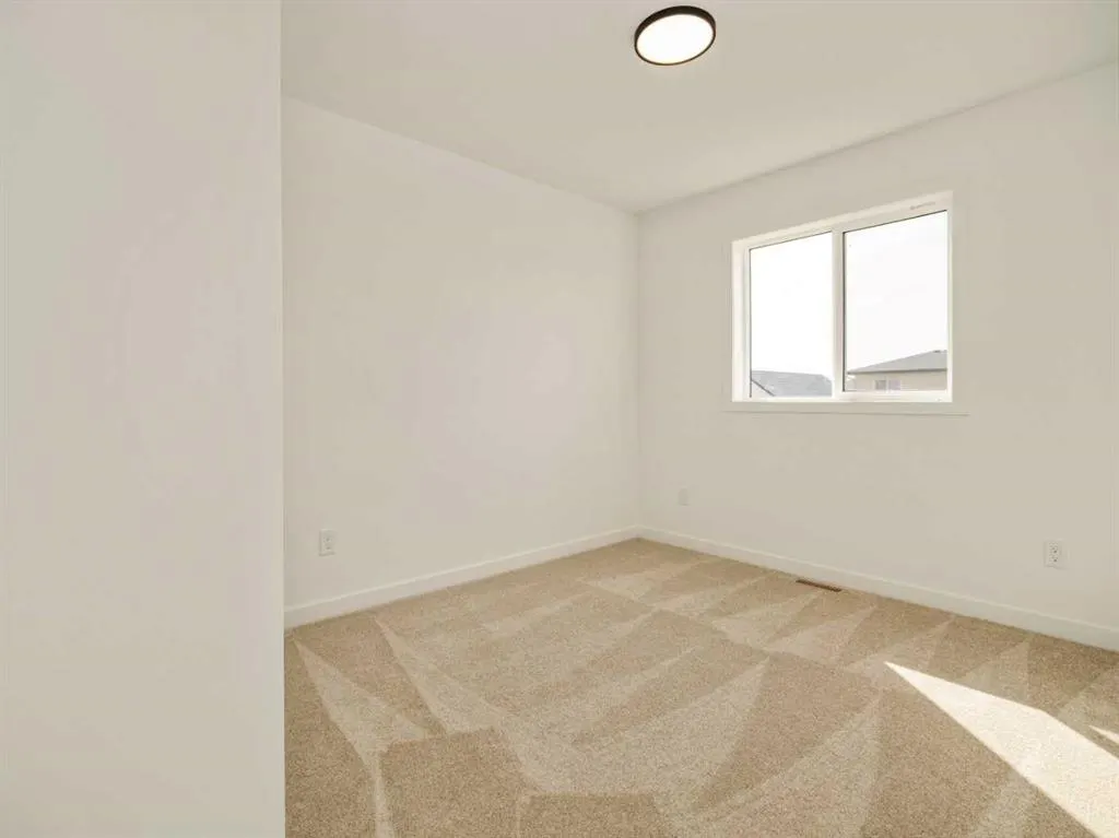 138 Miners Road W