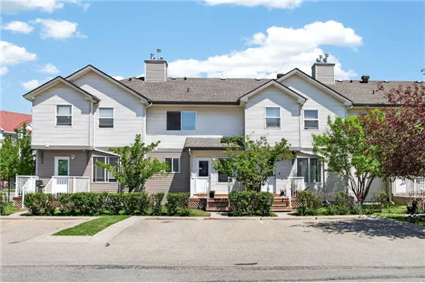 118 Royal Birch Villas NW