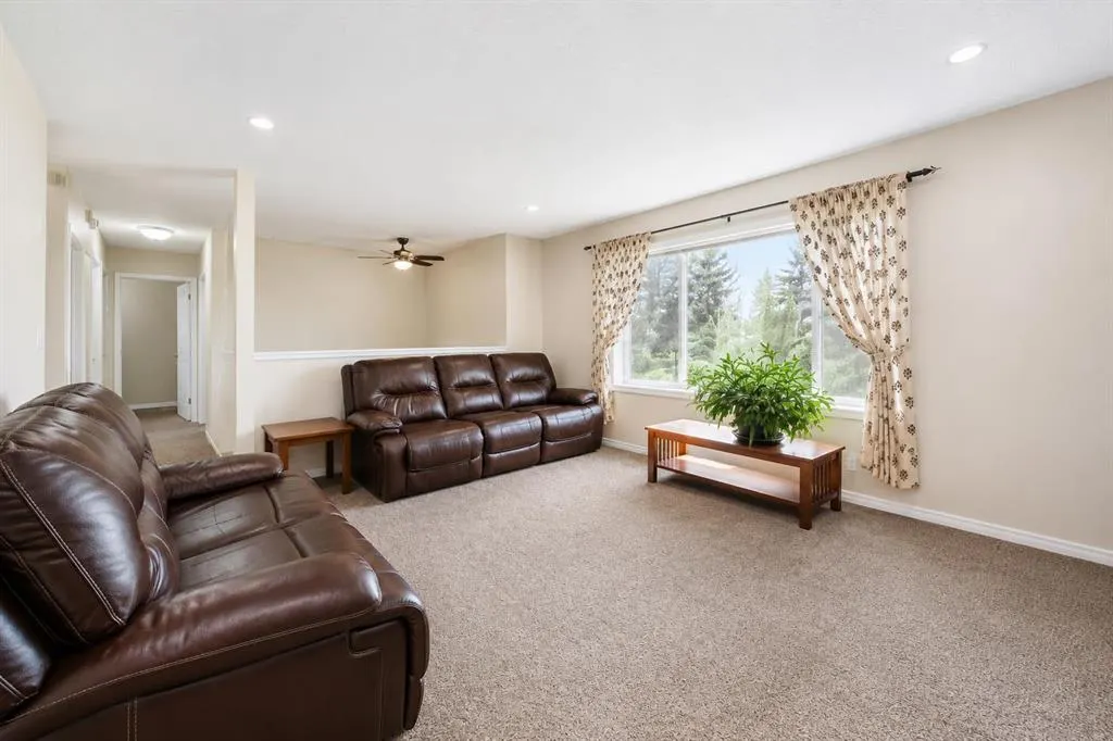 5035 58 Street Close