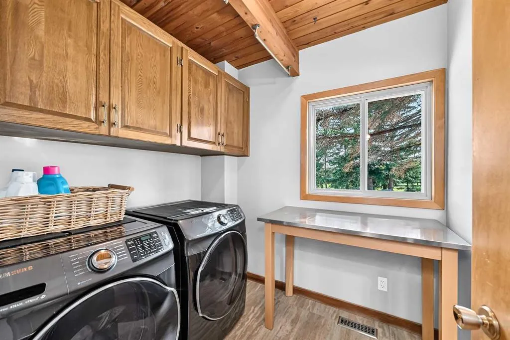 261136 Range Road 33