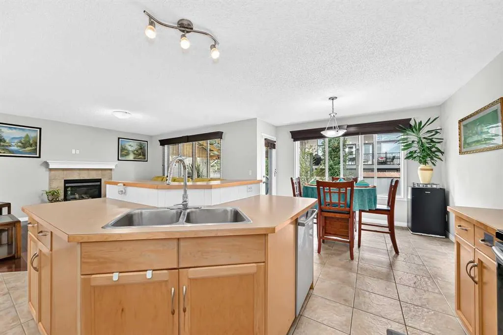 53 Everhollow Park SW