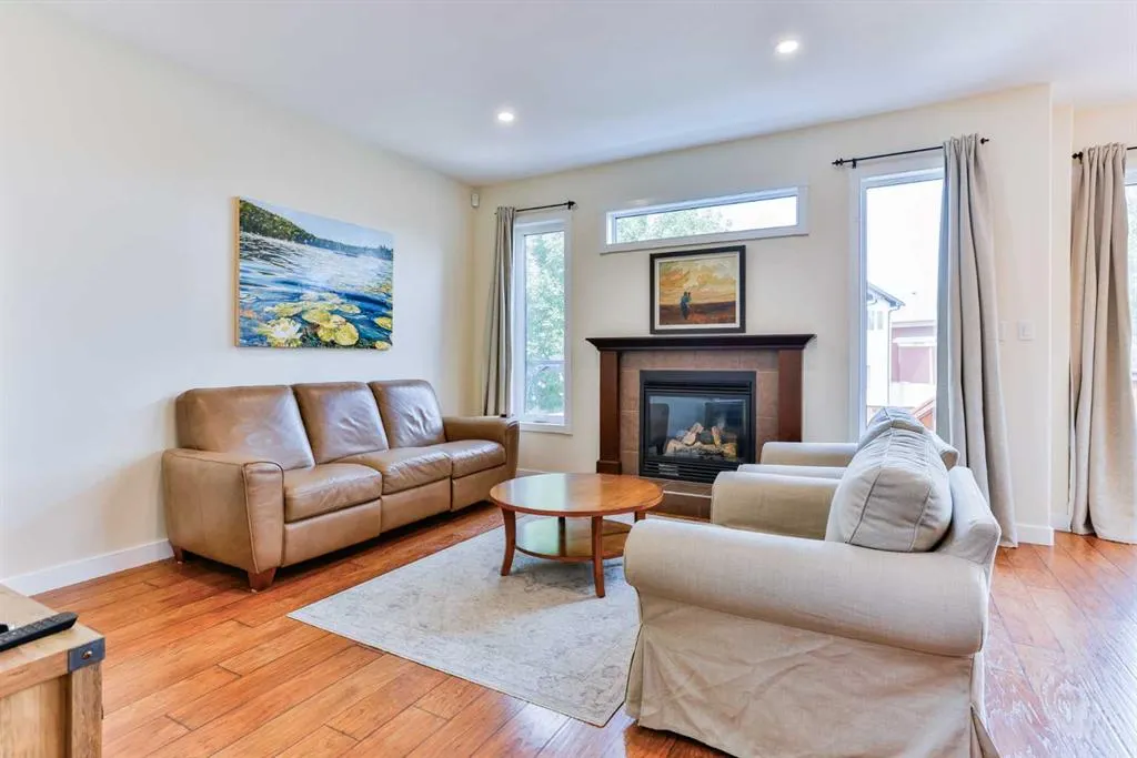 164 Rivermill Landing W