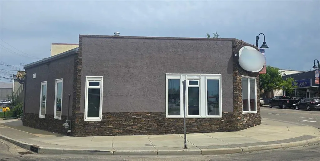 5056 50 Street