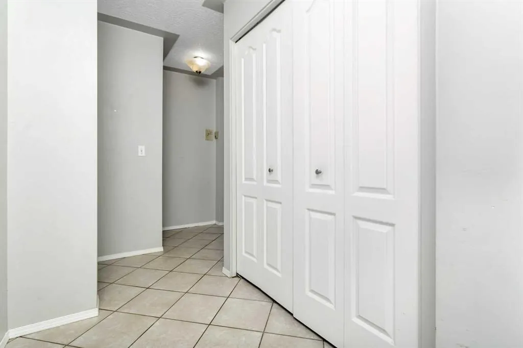 5135 Lakeshore Drive #312
