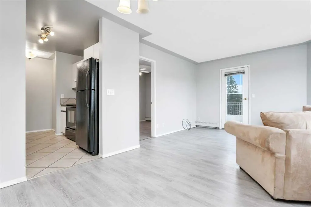 5135 Lakeshore Drive #312