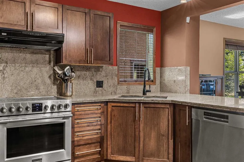 108 Armstrong Place #202