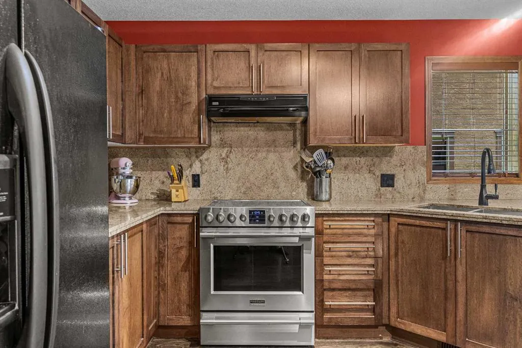 108 Armstrong Place #202