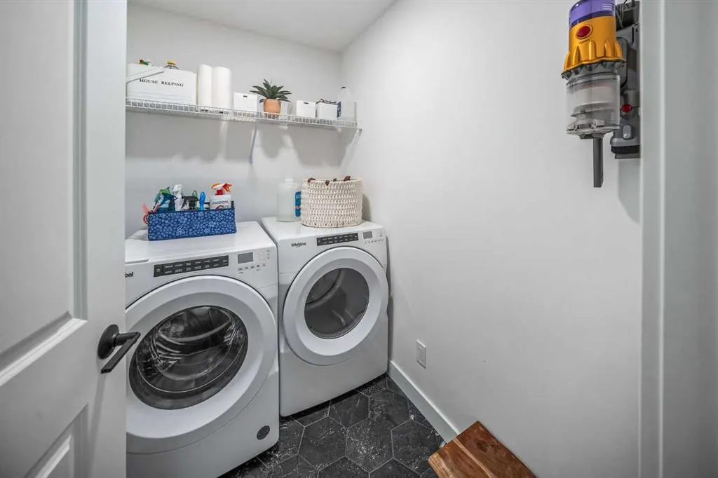176 Seton Villas SE