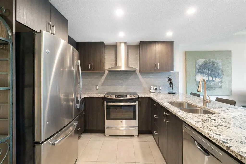 303 13 Avenue SW #204