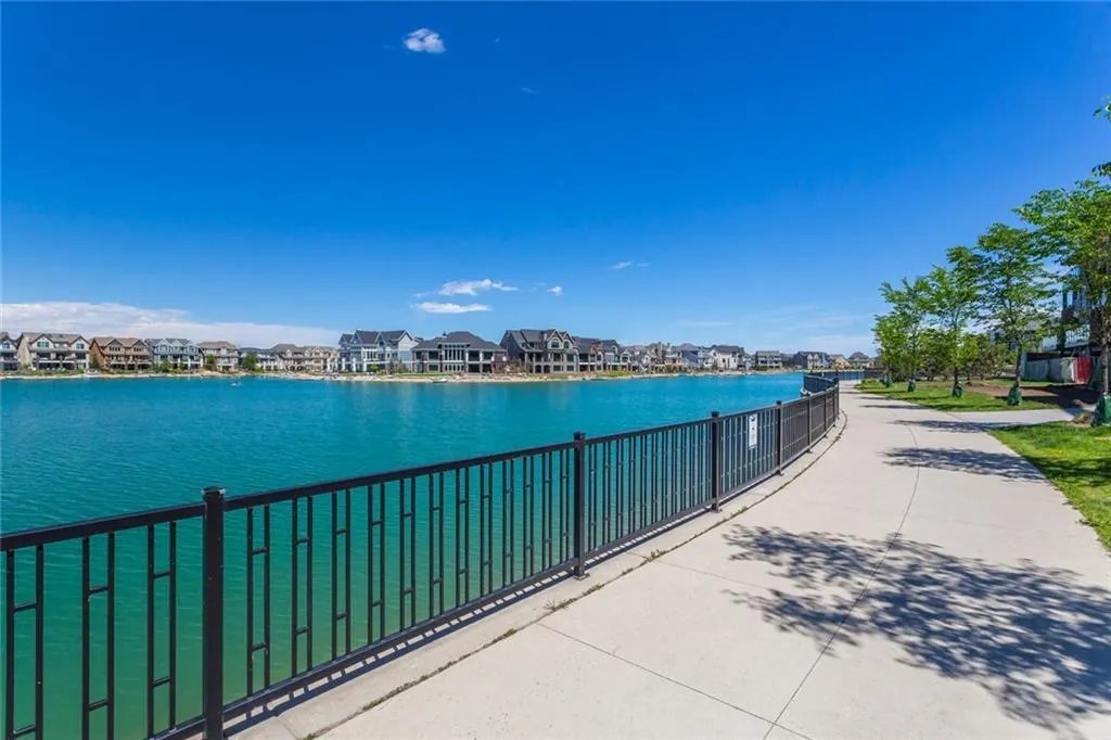 23 Mahogany Circle SE #101