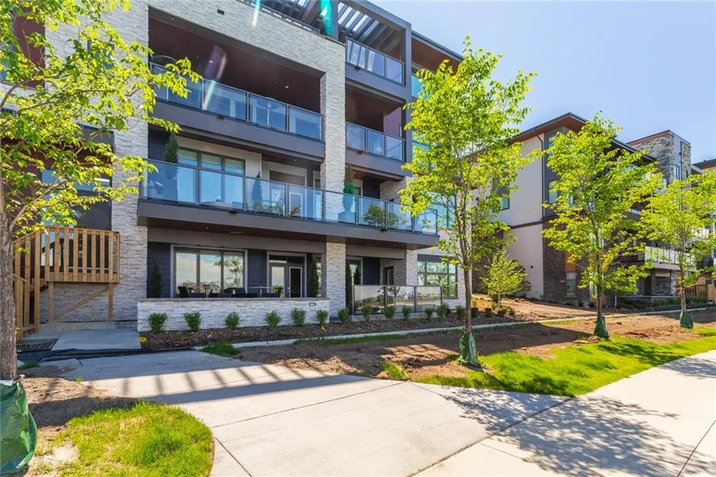 23 Mahogany Circle SE #101
