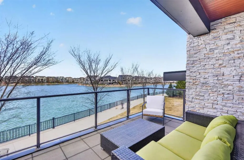 23 Mahogany Circle SE #101