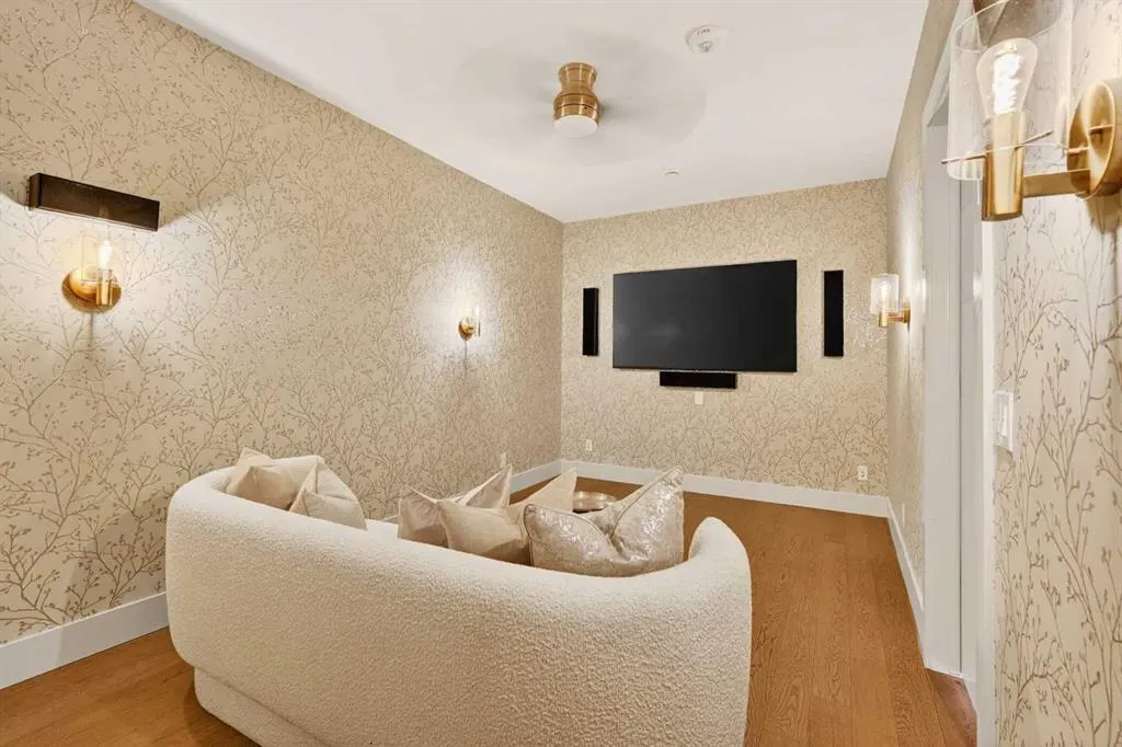 23 Mahogany Circle SE #101