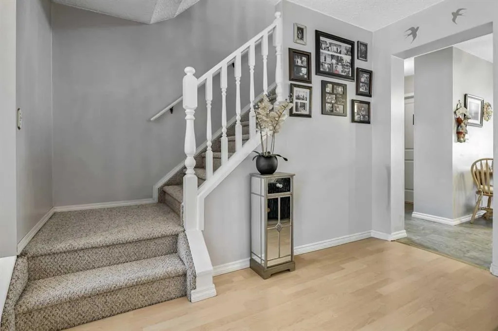 216 B Royal Avenue