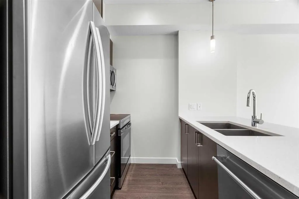 28 Auburn Bay Link SE #411