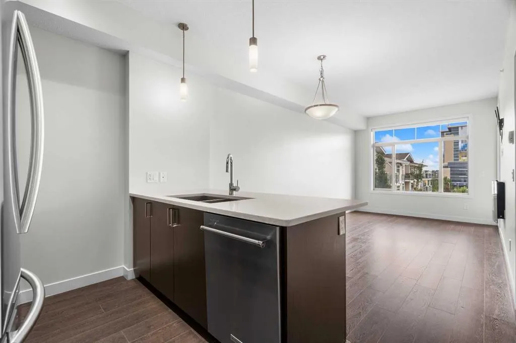 28 Auburn Bay Link SE #411