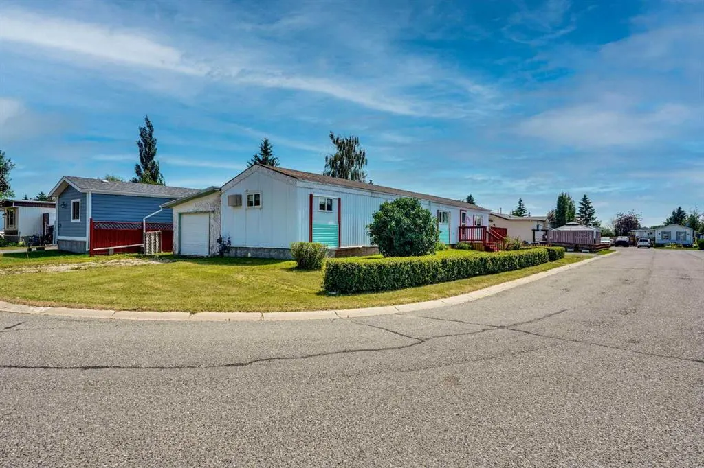 903 Briar Crescent