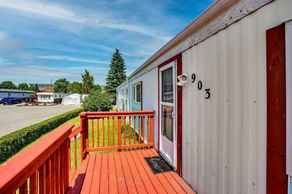 903 Briar Crescent