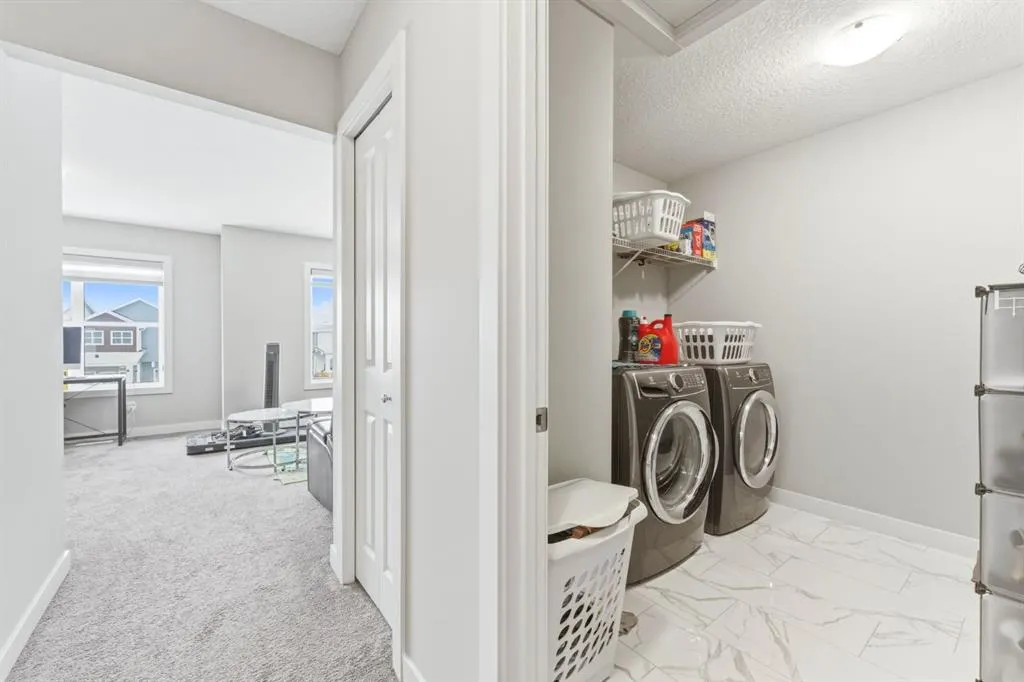 14 Belvedere Point SE