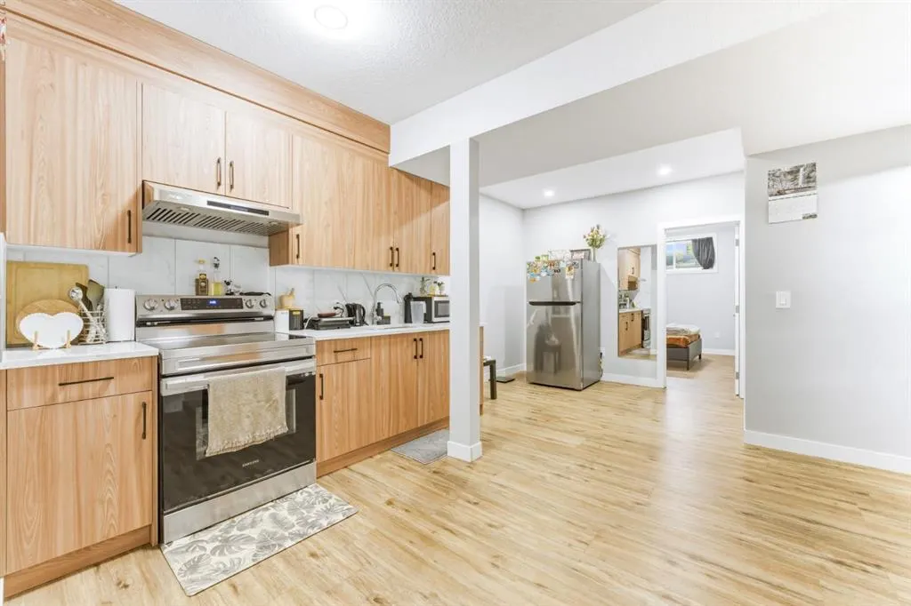 14 Belvedere Point SE