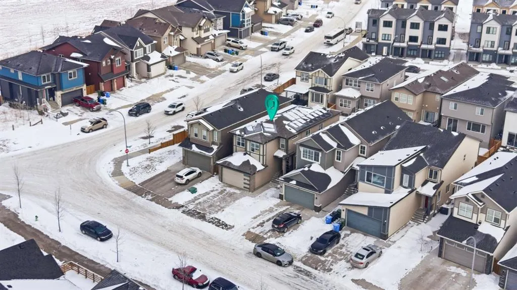 14 Belvedere Point SE