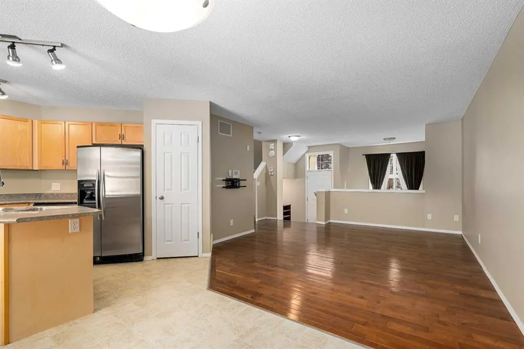 205 Mckenzie Towne Gate SE
